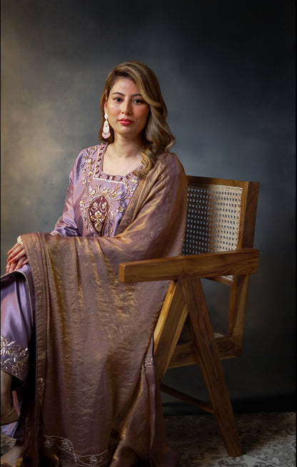 Aamira