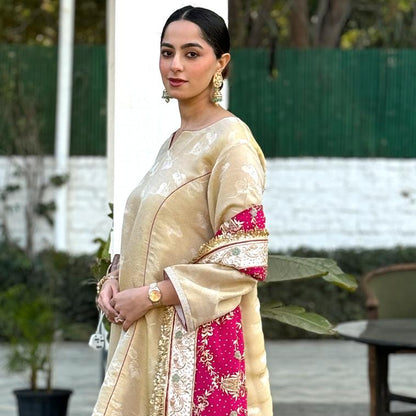 Shaheen Chaadar